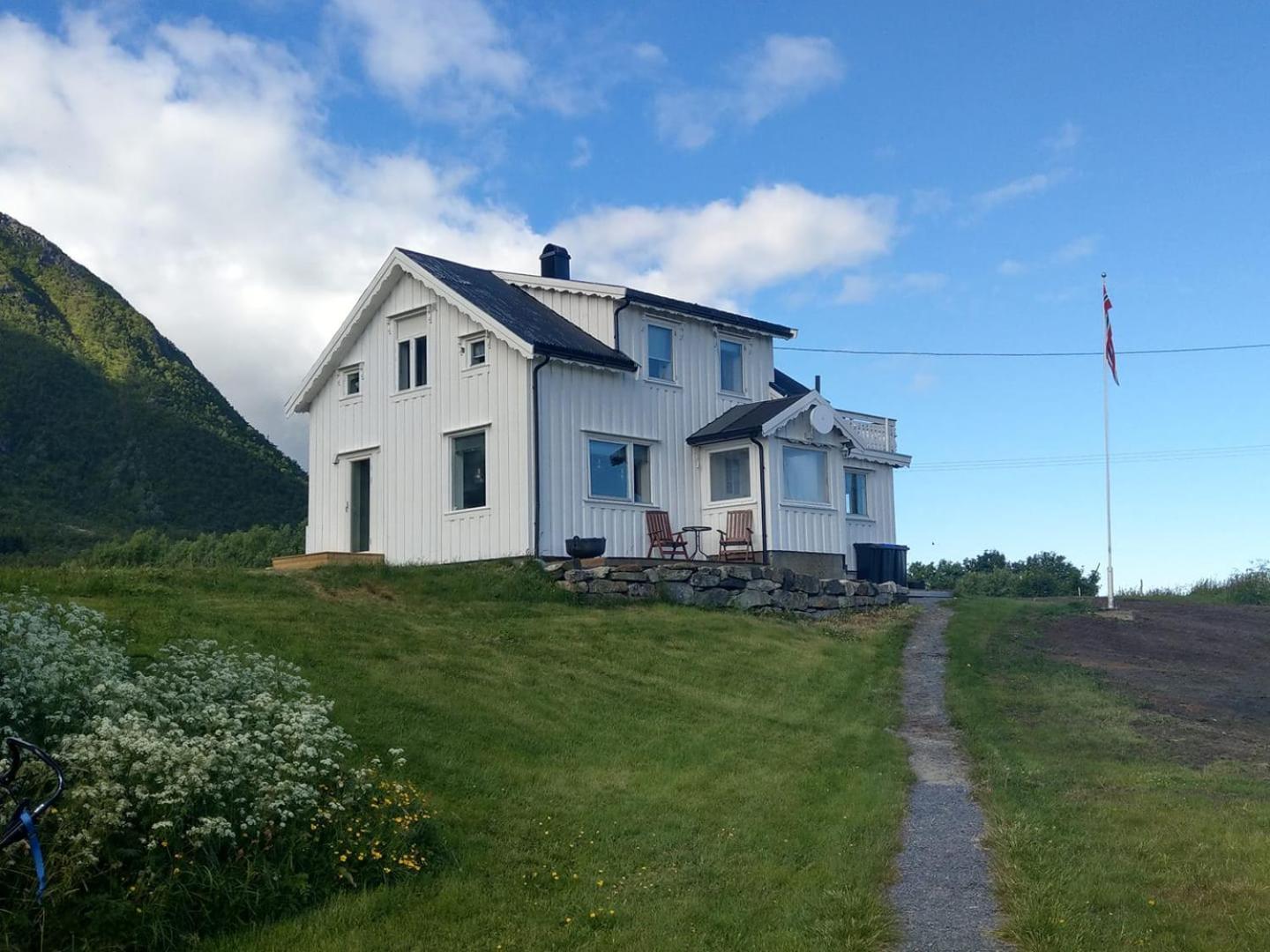 Old House - Check In Breathe Out